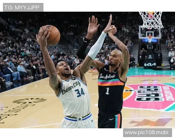 NBA交易截止日已过，字母哥、莫兰特等多位球星留队，祖巴茨等改换门庭