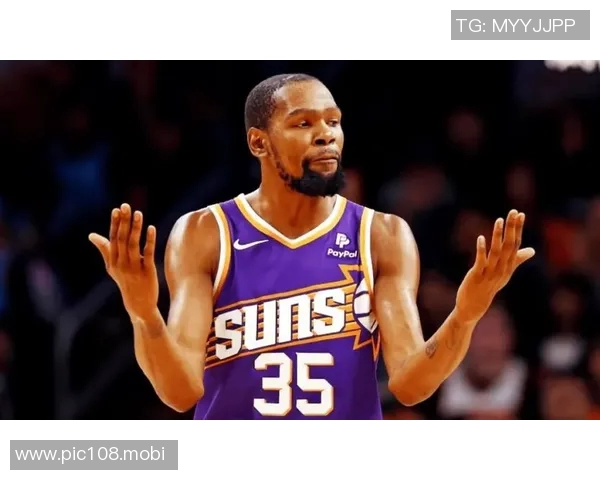 杜兰特穿俄勒冈配色KD18,贡献20分4助攻 杜兰特穿俄勒冈配色KD18,贡献20分4助攻