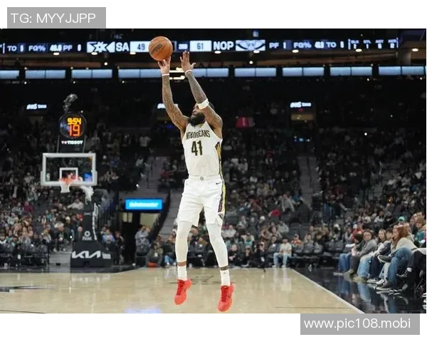 萨迪克-贝火力全开！近8场场均24分7板3.8助